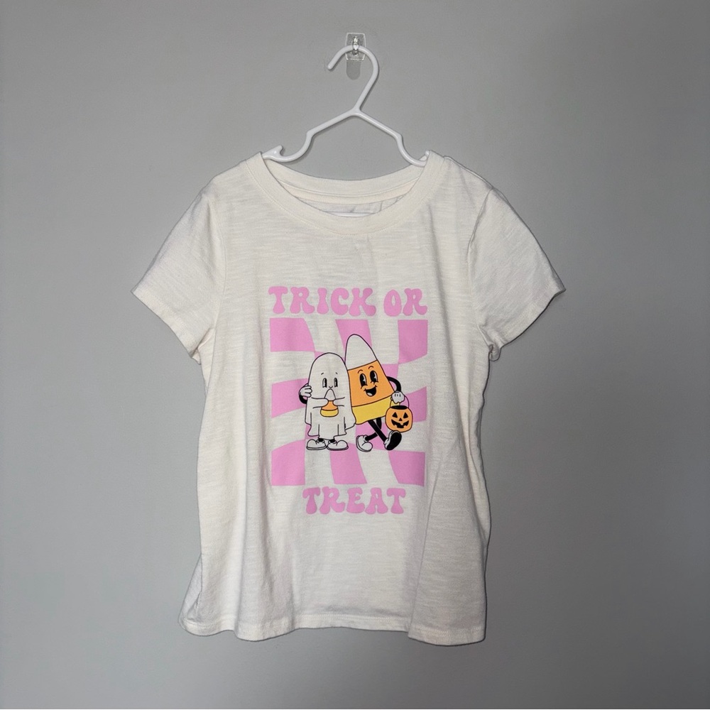 Kids Trick or Treat Graphic Tee - White & Pink